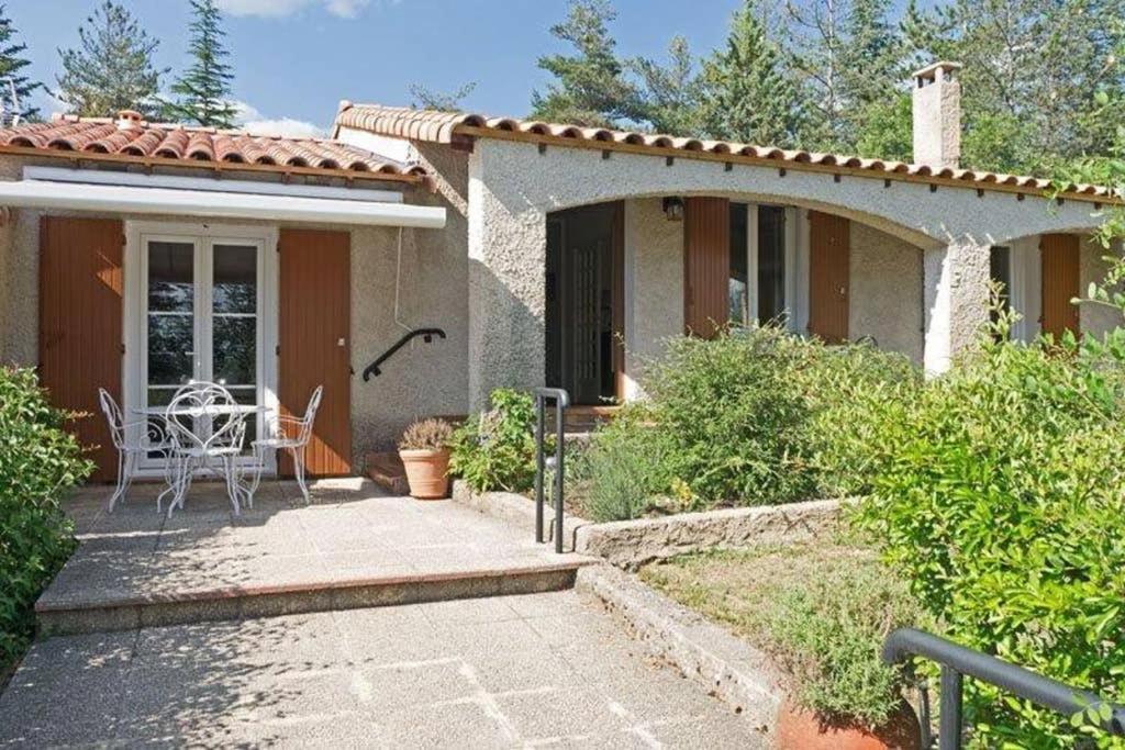 Villa La Lurette, Appartement Et Studio Saint-Etienne-les-Orgues Bagian luar foto