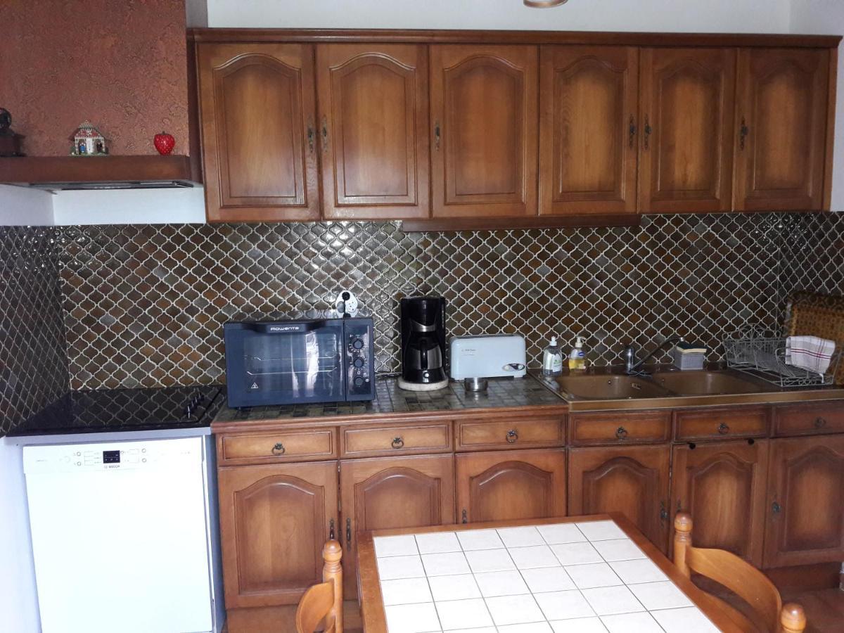 Villa La Lurette, Appartement Et Studio Saint-Etienne-les-Orgues Bagian luar foto